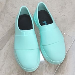 Gales Women's Frontline Nurse Shoes Mint  Slip On Lightweight sz6
